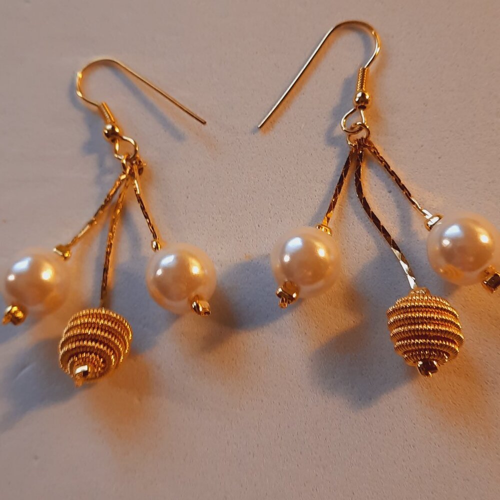 Brand New Handmade Exceptionally Gorgeous White Pearls Earrings